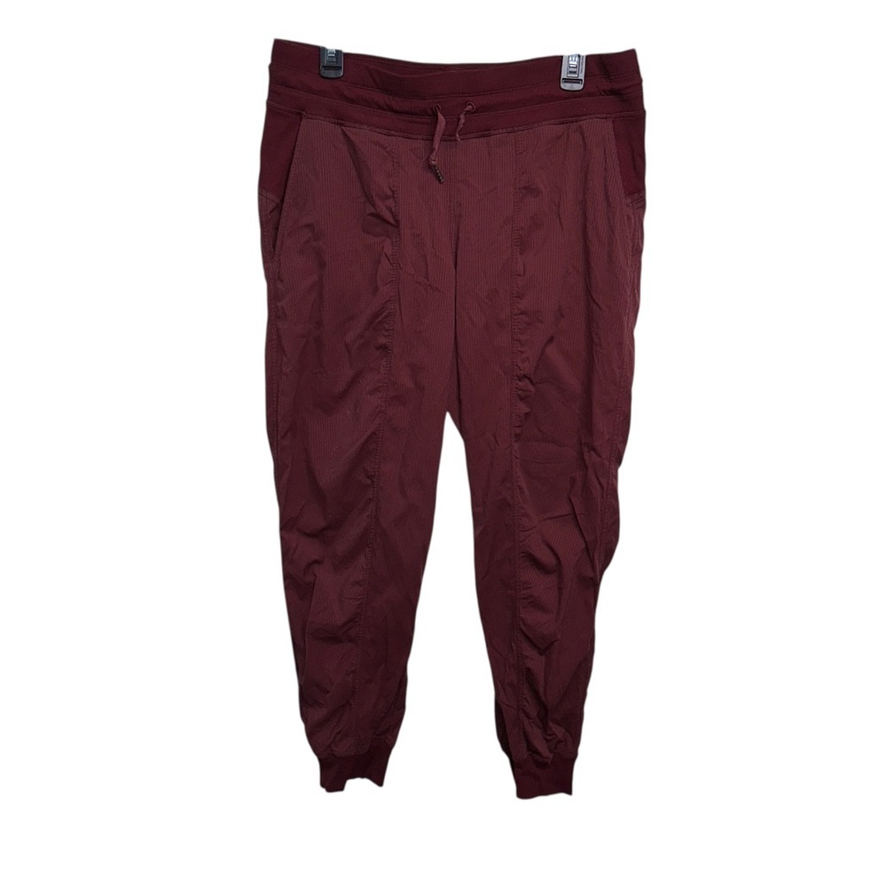 lululemon womens dancer unlined Maroon Joggers size 12
